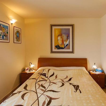 Elisabeth'S Penthouse At The Heart Of The City Rétino Exterior foto