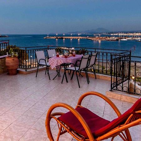Elisabeth'S Penthouse At The Heart Of The City Rétino Exterior foto